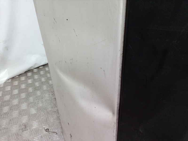 Recambio de puerta delantera izquierda para volkswagen crafter caja cerrada referencia OEM IAM   