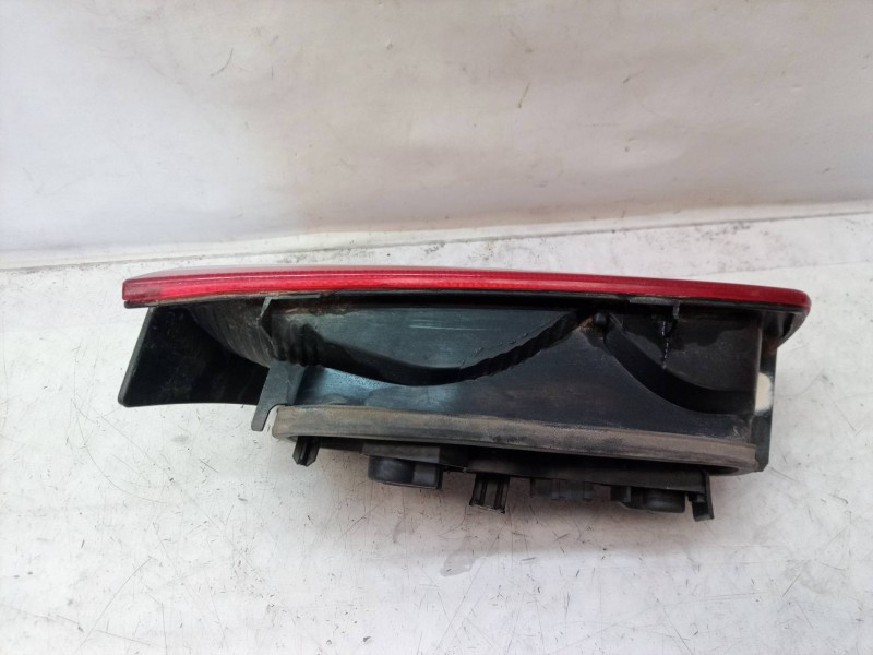 Recambio de piloto trasero derecho interior para renault laguna ii (bg0) authentique referencia OEM IAM   