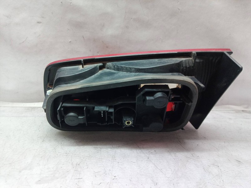 Recambio de piloto trasero izquierdo interior para renault laguna ii (bg0) authentique referencia OEM IAM   