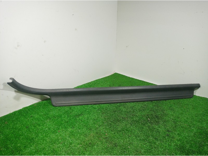 Recambio de moldura interior para honda civic (ec/ed) 1.5 cat referencia OEM IAM 8421SR30000 8421SR30000 8421SR30000