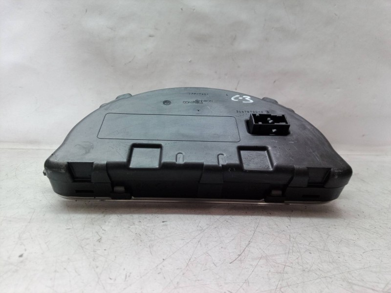 Recambio de cuadro instrumentos para citroën c3 sx referencia OEM IAM P9660225780 P9660225780 P9660225780