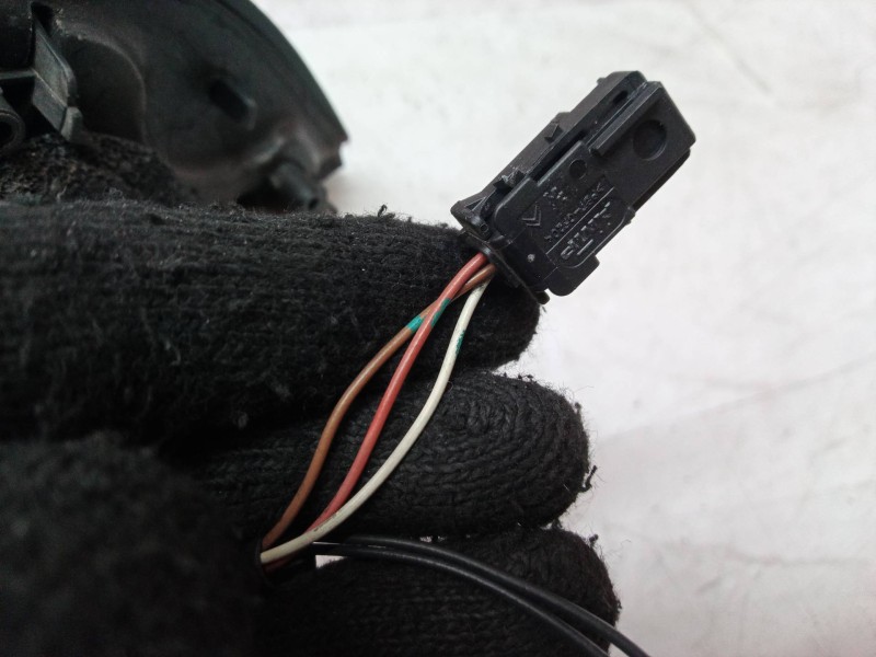 Recambio de retrovisor izquierdo para citroën c3 sx referencia OEM IAM   