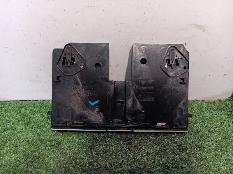 Recambio de warning para volkswagen passat berlina (3c2) advance referencia OEM IAM 3C0858407 3C0858407 3C0858407