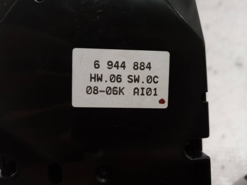 Recambio de mando multifuncion para bmw serie 5 berlina (e60) 530d referencia OEM IAM 6944884 6944884 6944884