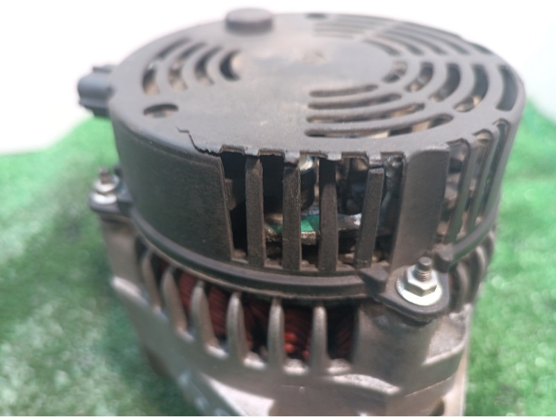Recambio de alternador para ford focus berlina (cap) ambiente (d) referencia OEM IAM 0986044701 0986044701 0986044701