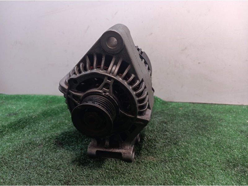 Recambio de alternador para ford focus berlina (cap) ambiente (d) referencia OEM IAM 0986044701 0986044701 0986044701