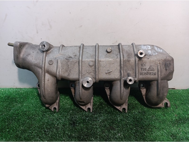 Recambio de colector admision para peugeot 307 (s1) xr referencia OEM IAM 9635616310 9635616310 9635616310