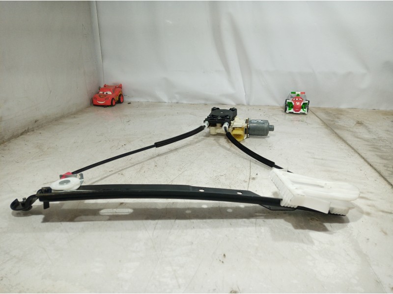 Recambio de elevalunas trasero izquierdo para ford mondeo ber. (ca2) ambiente referencia OEM IAM 6M2114553B 6M2114553B 6M2114553