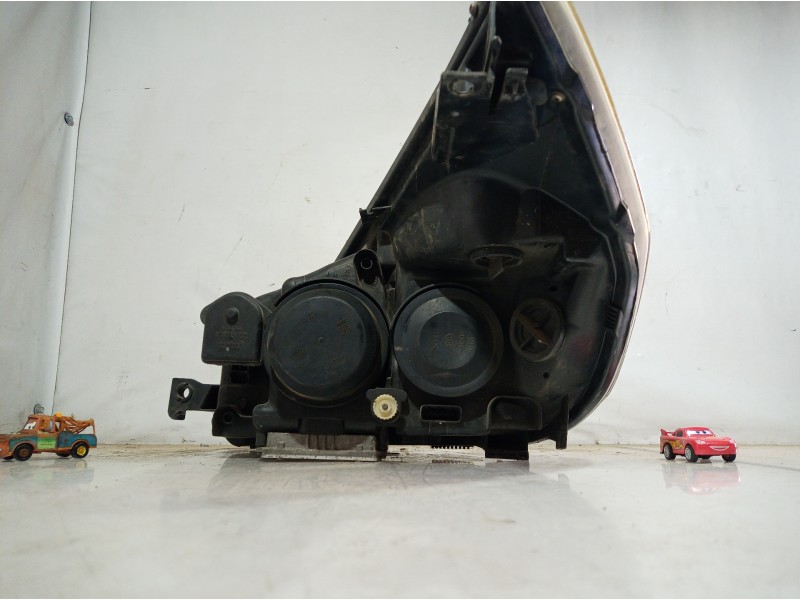 Recambio de faro derecho para renault espace iv (jk0) privilege referencia OEM IAM 8200006664 8200006664 8200006664