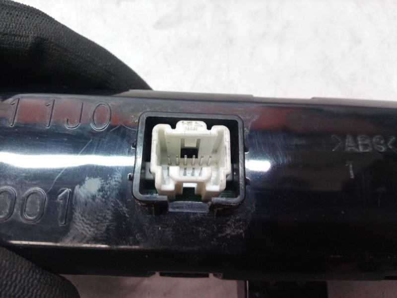 Recambio de pantalla multifuncion para mazda 5 berl. (cr) referencia OEM IAM  C291611J0 C291611J0