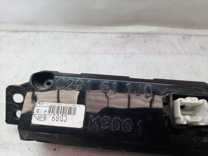 Recambio de pantalla multifuncion para mazda 5 berl. (cr) referencia OEM IAM  C291611J0 C291611J0