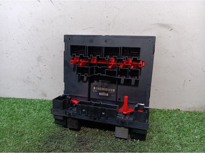 Recambio de caja reles / fusibles para volkswagen passat berlina (3c2) advance referencia OEM IAM 3C0937049AE 3C0937049AE 280686
