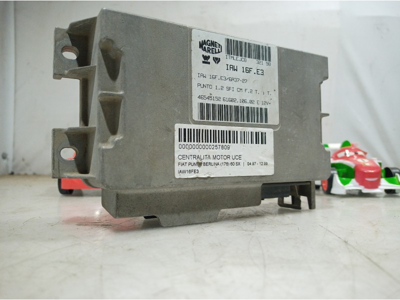 Recambio de centralita motor uce para fiat punto berlina (176) 60 sx referencia OEM IAM IAW16FE3 IAW16FE3 IAW16FE3