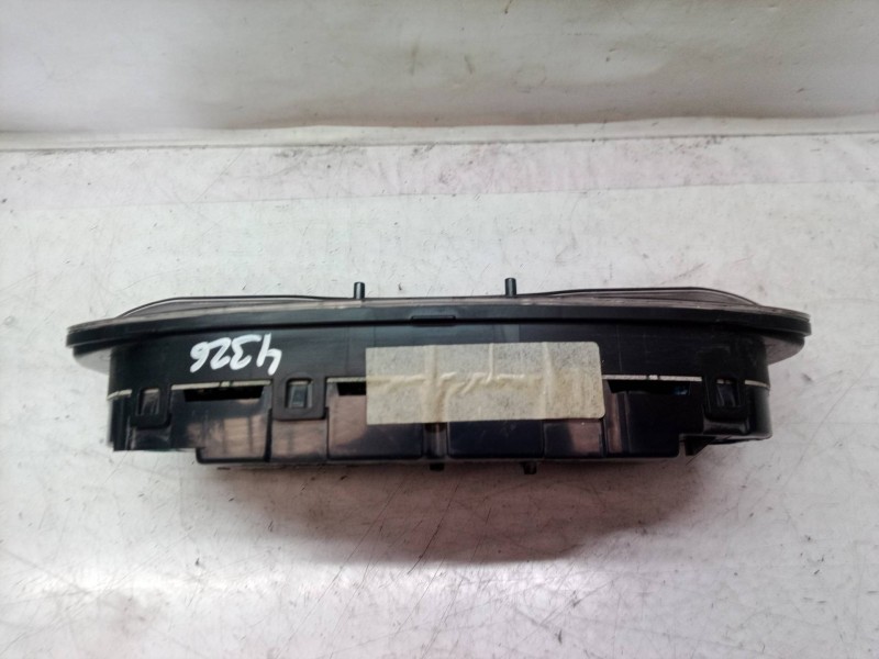 Recambio de cuadro instrumentos para volkswagen passat berlina (3b3) advance referencia OEM IAM 3B0920825 3B0920825 3B0920825