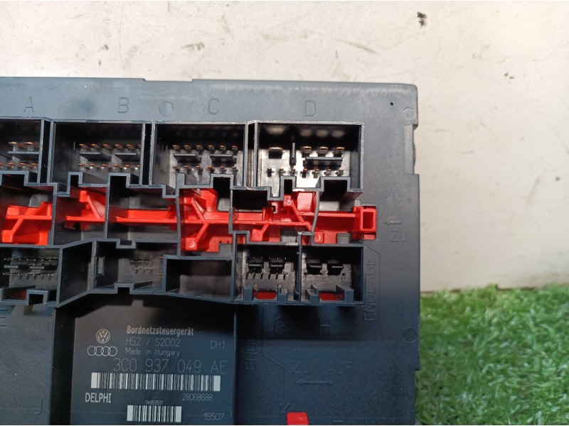 Recambio de caja reles / fusibles para volkswagen passat berlina (3c2) advance referencia OEM IAM 3C0937049AE 3C0937049AE 280686