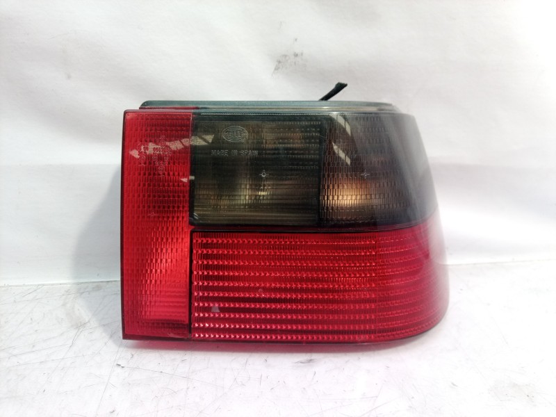 Recambio de piloto trasero derecho para seat ibiza (6k) básico referencia OEM IAM 6K6945112E  