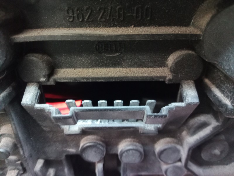 Recambio de piloto trasero derecho para seat ibiza (6k) básico referencia OEM IAM 6K6945112E  