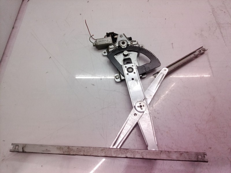 Recambio de elevalunas delantero derecho para daewoo kalos 1.4 se referencia OEM IAM 96541738 96541738 96541738