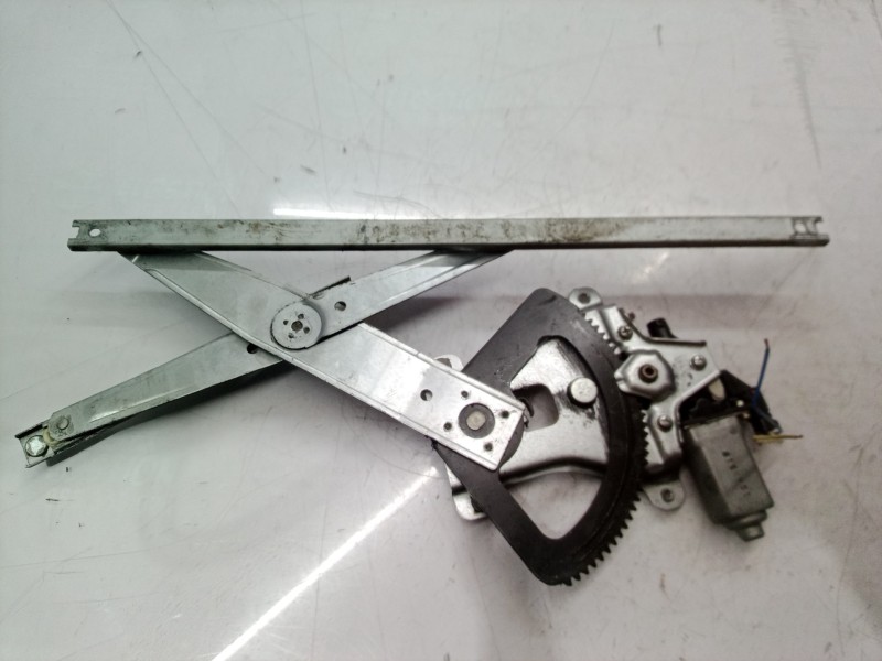 Recambio de elevalunas delantero izquierdo para daewoo kalos 1.4 se referencia OEM IAM 96541737 96541737 96541737