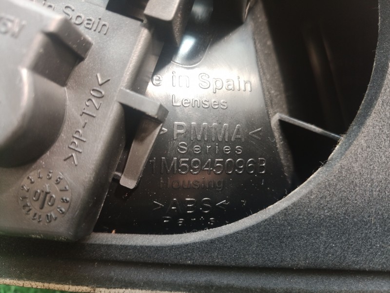 Recambio de piloto trasero derecho para seat toledo (1m2) select referencia OEM IAM 1M5945096B 1M5945096B 1M5945257