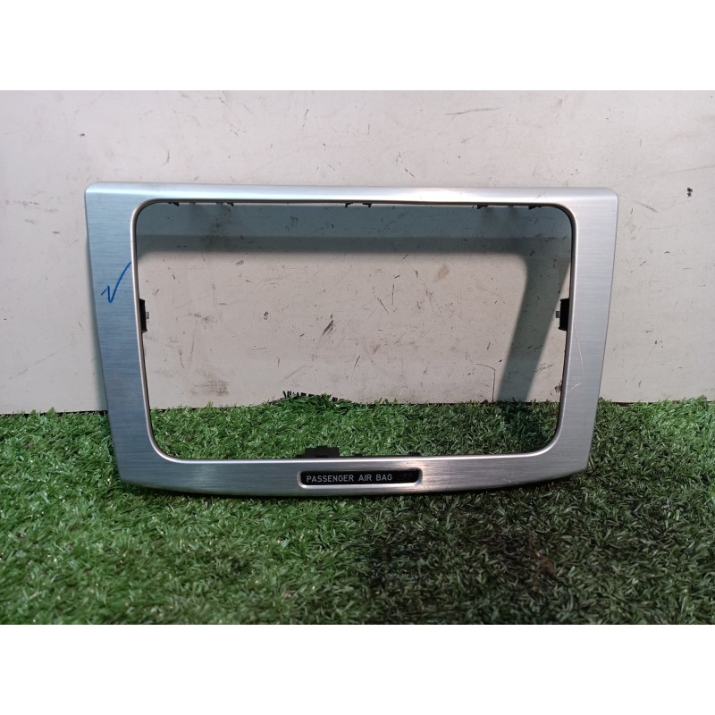 Recambio de moldura consola central delantera para volkswagen passat berlina (3c2) advance referencia OEM IAM 3C0858069 3C085806