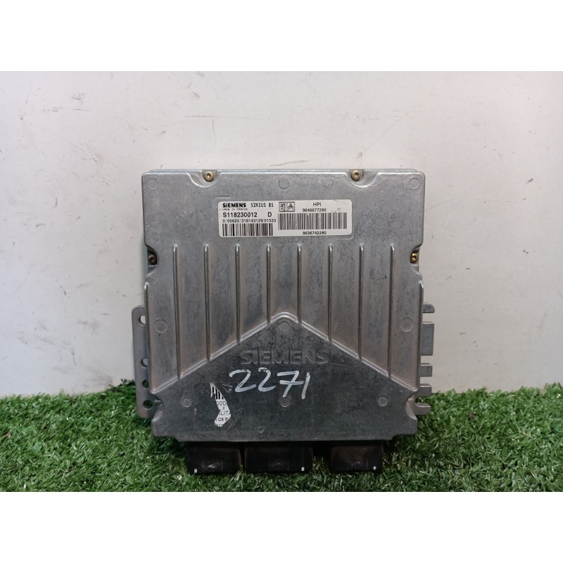 Recambio de centralita motor uce para citroën c5 berlina 2.0 hpi exclusive referencia OEM IAM S118230012D 9636742280 9646677280