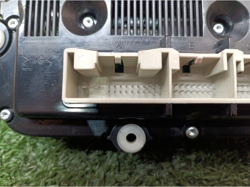 Recambio de mando calefaccion / aire acondicionado para volkswagen passat berlina (3c2) advance referencia OEM IAM   