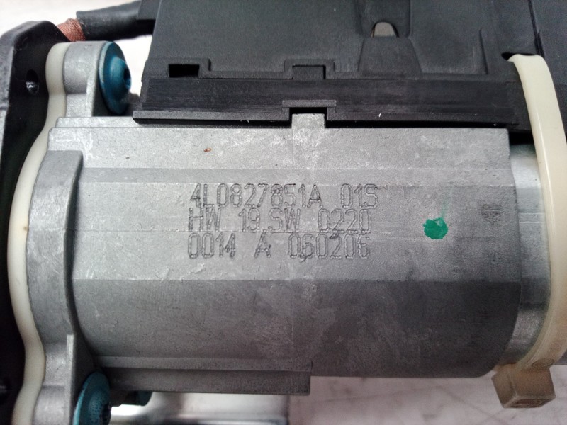 Recambio de retenedor puerta para audi q7 (4l) 4l/xbunq1 referencia OEM IAM 4L0827851 4L0827851 4L0827851