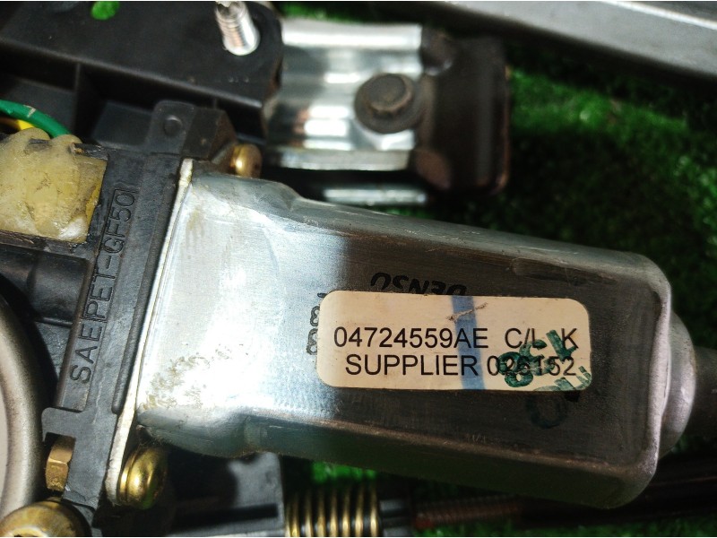 Recambio de elevalunas trasero izquierdo para chrysler pt cruiser (pt) 2.2 crd catwalk classic referencia OEM IAM 04724559AE 047