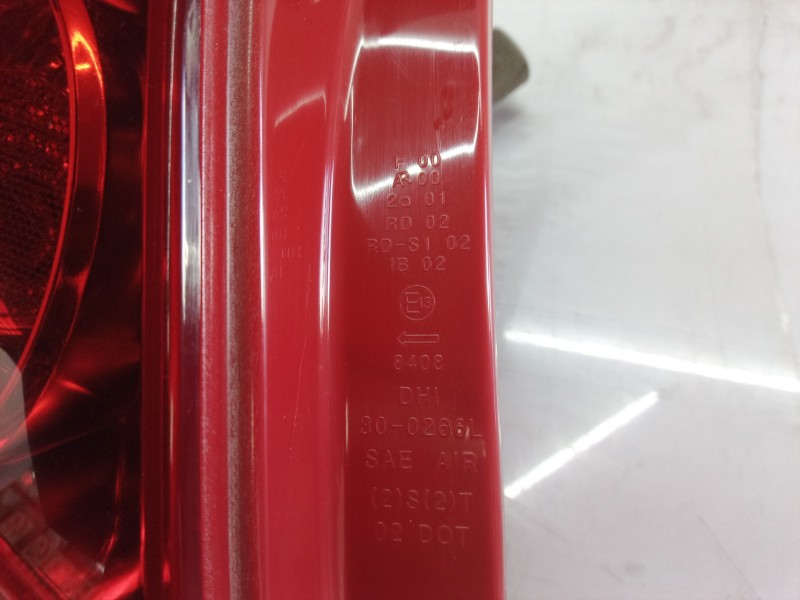 Recambio de piloto trasero izquierdo para daewoo kalos 1.4 se referencia OEM IAM 96540268  