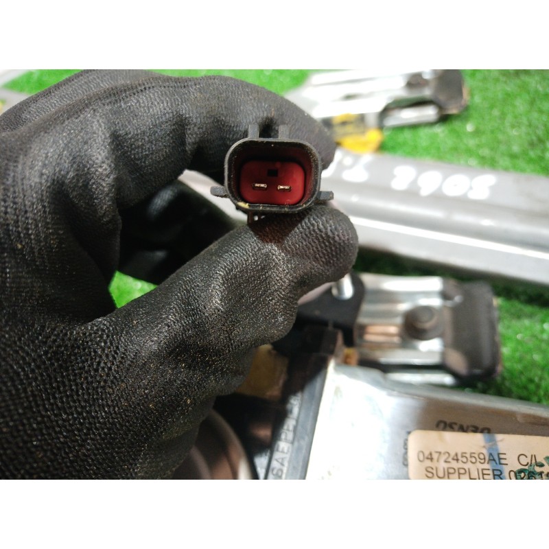 Recambio de elevalunas trasero izquierdo para chrysler pt cruiser (pt) 2.2 crd catwalk classic referencia OEM IAM 04724559AE 047