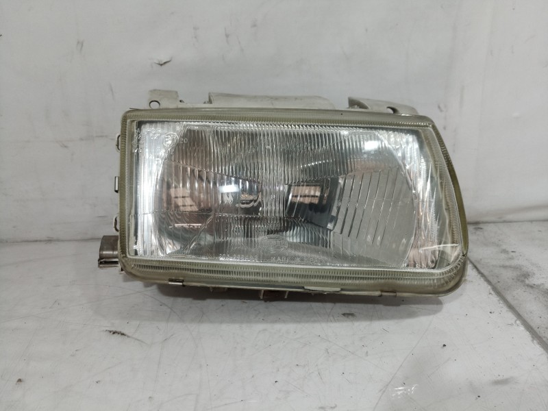 Recambio de faro derecho para volkswagen polo berlina (6n1) concept referencia OEM IAM 96249600 96249600 96249600