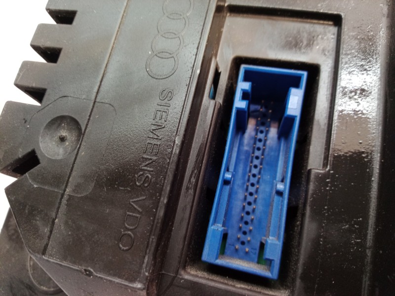 Recambio de cuadro instrumentos para audi a8 (4e2) 4.2 tdi quattro referencia OEM IAM 4E0920901G 4E0920901G 4E0920901G