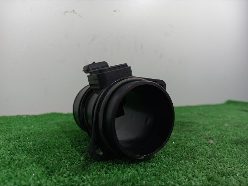Recambio de caudalimetro para nissan note (e11e) acenta referencia OEM IAM 5WK97007 5WK97007 H8200299956