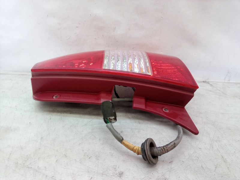 Recambio de piloto trasero derecho para kia picanto 1.1 cat referencia OEM IAM    Recambio de piloto trasero derecho para kia picanto 1.1 cat referencia OEM IAM