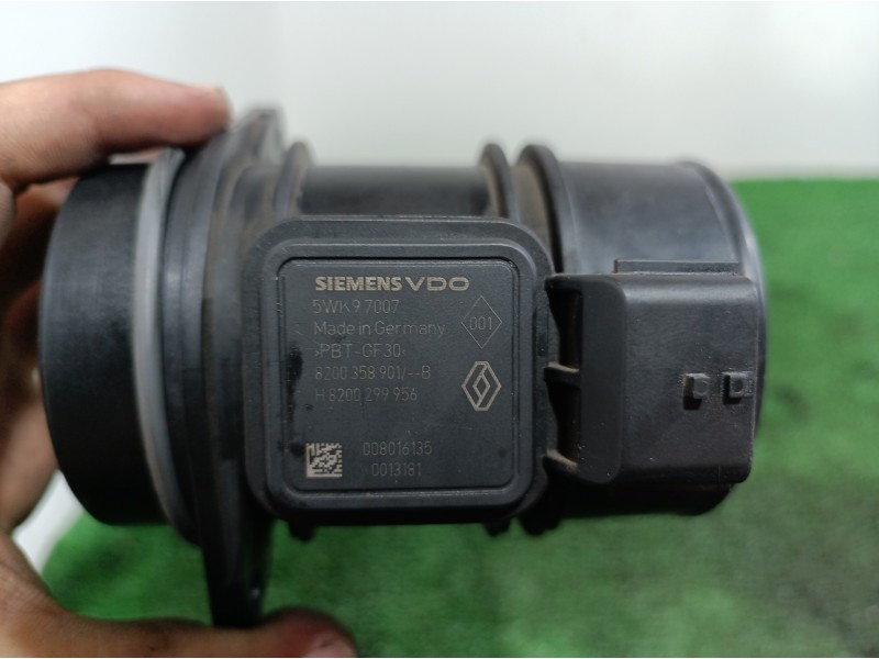Recambio de caudalimetro para nissan note (e11e) acenta referencia OEM IAM 5WK97007 5WK97007 H8200299956