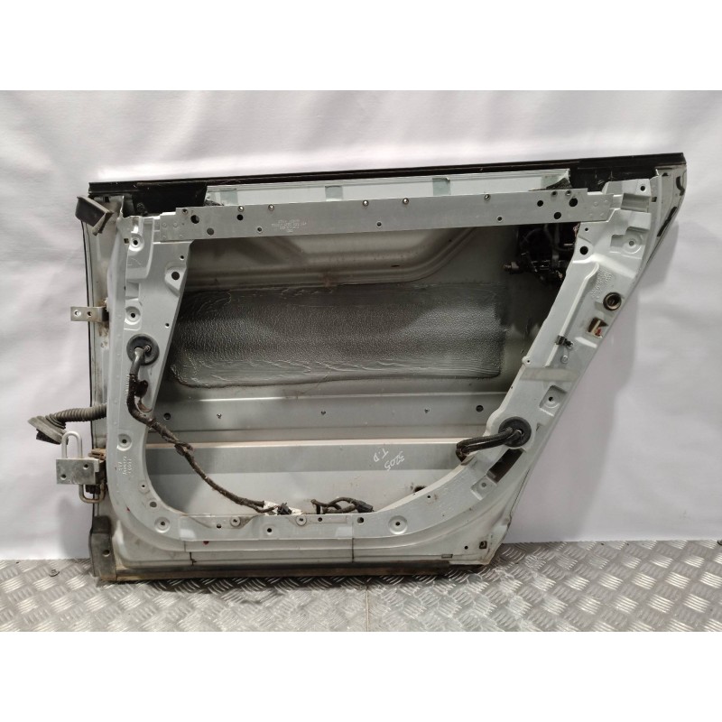 Recambio de puerta trasera derecha para audi a8 (4e2) 4.2 tdi quattro referencia OEM IAM 4E0833420J 4E0833554H 4E0833420
