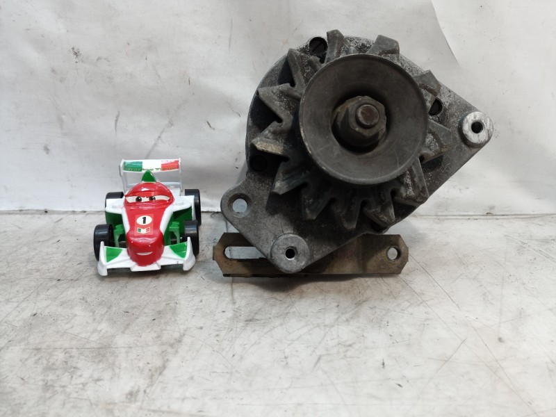 Recambio de alternador para volkswagen passat (321/23/27/31) cl 5 referencia OEM IAM 0120489364 0120489364 0120489364