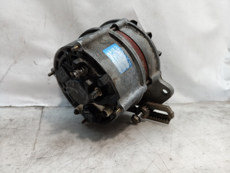Recambio de alternador para volkswagen passat (321/23/27/31) cl 5 referencia OEM IAM 0120489364 0120489364 0120489364