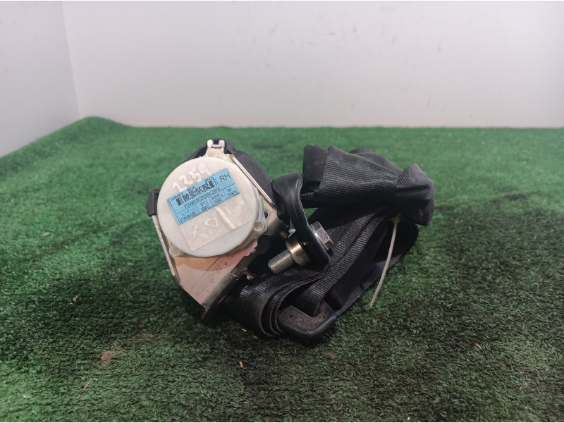 Recambio de cinturon seguridad trasero derecho para ford ka (ccu) black edition referencia OEM IAM 34084490B 34084490B 073549841 Recambio de cinturon seguridad trasero derecho para ford ka (ccu) black edition referencia OEM IAM 34084490B 34084490B 073549841