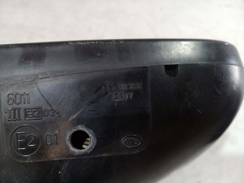 Recambio de retrovisor derecho para peugeot 406 berlina (s1/s2) stdt referencia OEM IAM 96283352 96283352 96283352
