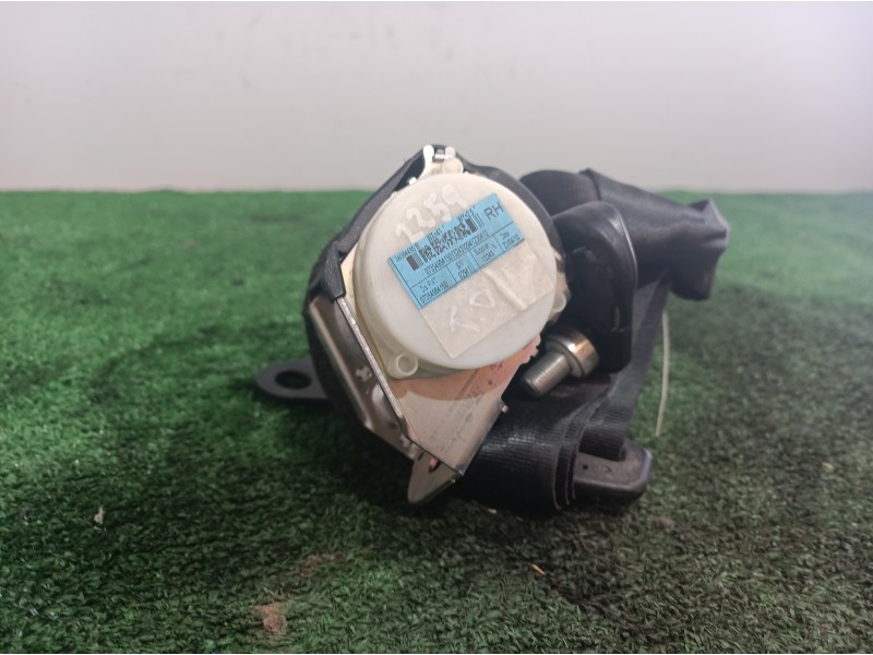 Recambio de cinturon seguridad trasero derecho para ford ka (ccu) black edition referencia OEM IAM 34084490B 34084490B 073549841 Recambio de cinturon seguridad trasero derecho para ford ka (ccu) black edition referencia OEM IAM 34084490B 34084490B 073549841