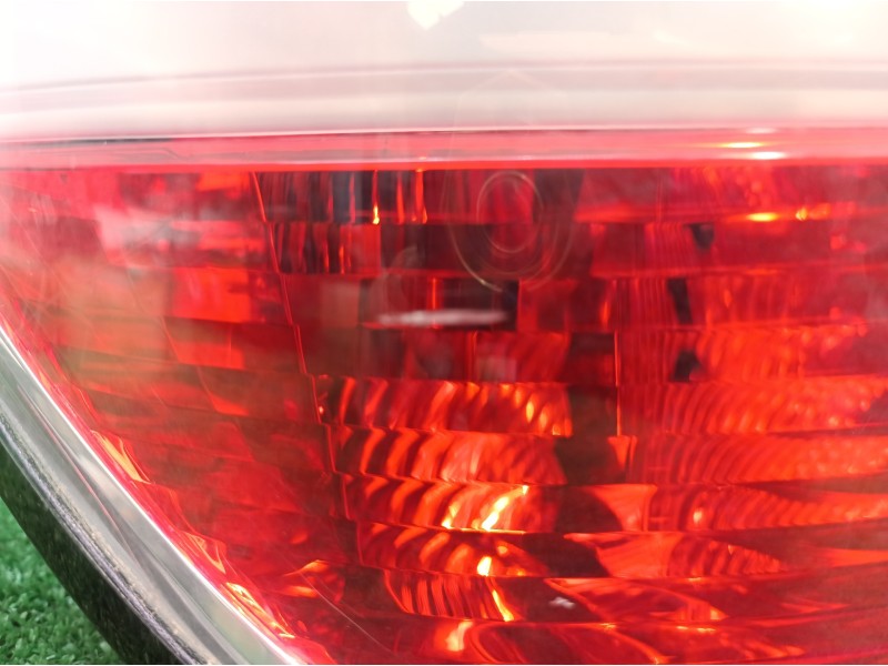 Recambio de piloto trasero derecho para opel astra h berlina cosmo referencia OEM IAM 24451835 24451835 00865301