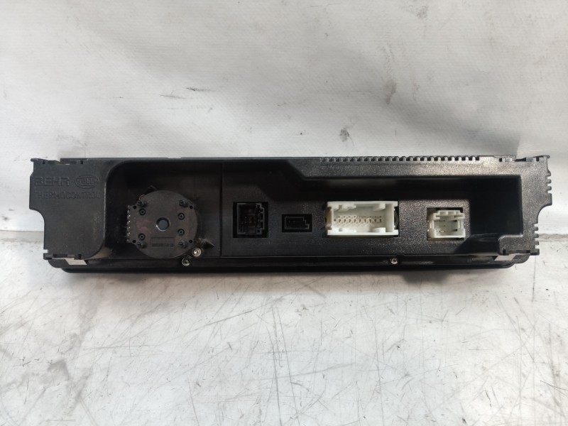 Recambio de mando climatizador para bmw serie 3 touring (e46) 330xi referencia OEM IAM 64116931604 64116931604 64116931604