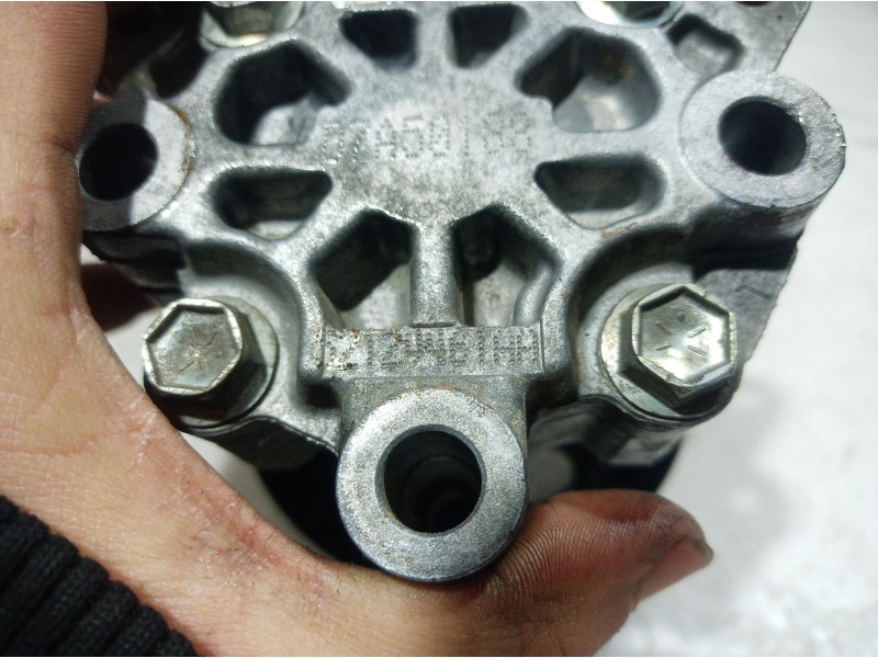 Recambio de bomba direccion para jeep gr. cherokee (wh) 3.0 crd laredo referencia OEM IAM 52124461AA 52124461AA 52124461AA