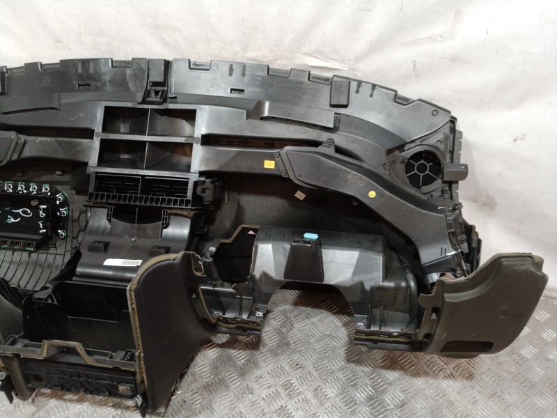 Recambio de salpicadero para audi q7 (4l) 4l/xbunq1 referencia OEM IAM   