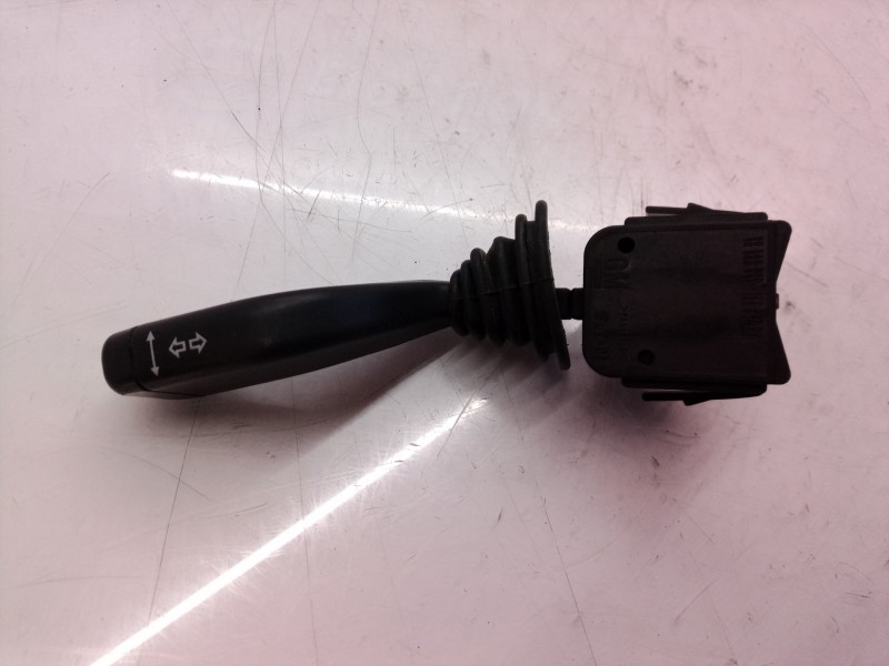 Recambio de mando intermitentes para opel astra g caravan comfort referencia OEM IAM 90560990 90560990 90560991