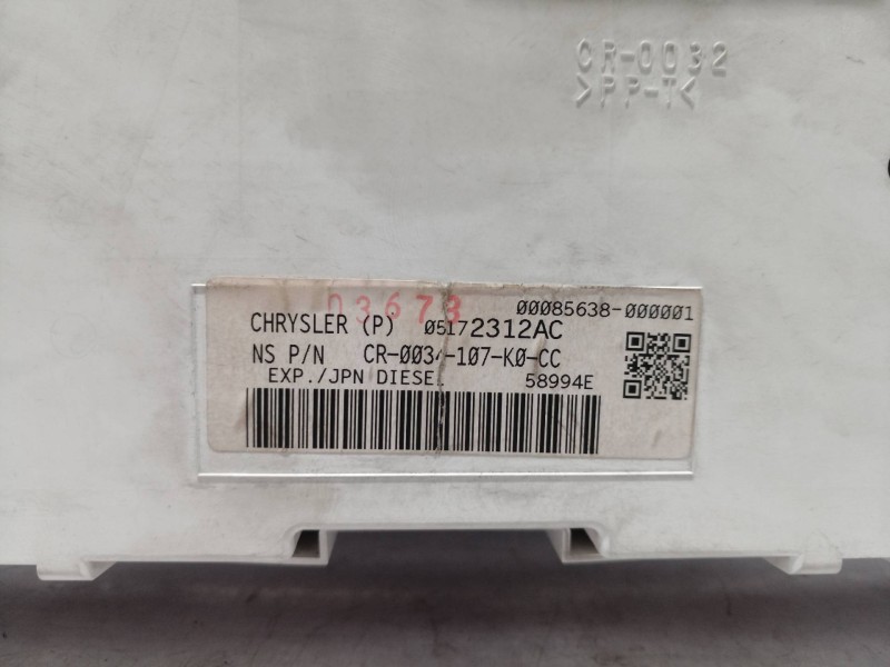 Recambio de cuadro instrumentos para jeep gr. cherokee (wh) 3.0 crd laredo referencia OEM IAM 05172312AC 05172312 CR0034107K0CC