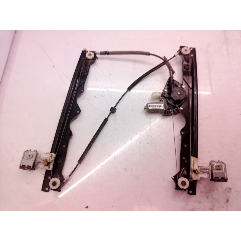 Recambio de elevalunas delantero izquierdo para jeep gr. cherokee (wh) 3.0 crd laredo referencia OEM IAM 04589171 04589171 04589