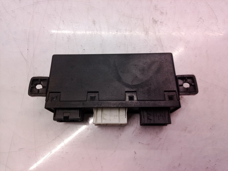 Recambio de centralita cierre para bmw serie 7 (e38) 3.0 v8 cat referencia OEM IAM 05071730 05071730 05071730